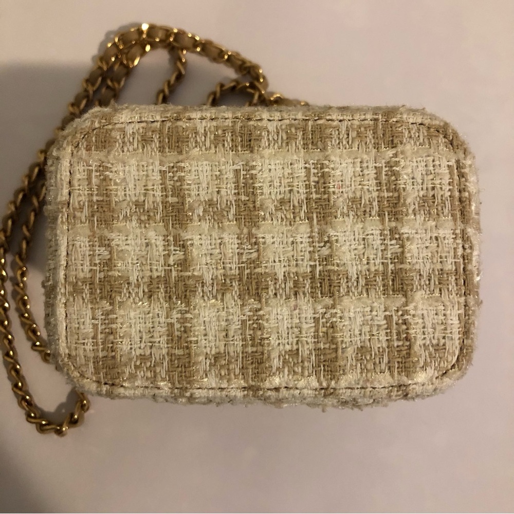 Chic Tweed Crossbody Bag - Cream and Tan - Picture 6 of 9